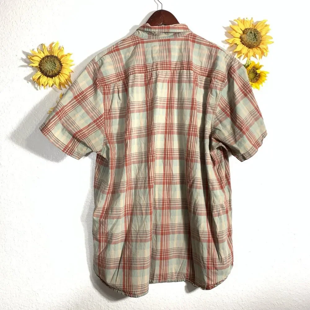 The North Face Button Down Double Pocket Vintage Men’s Shirt Size XL
